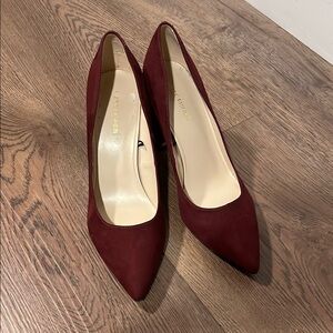 Marc Fisher Suede Maroon Block Heel Size 10